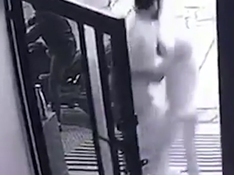 Sequence 01.Still005