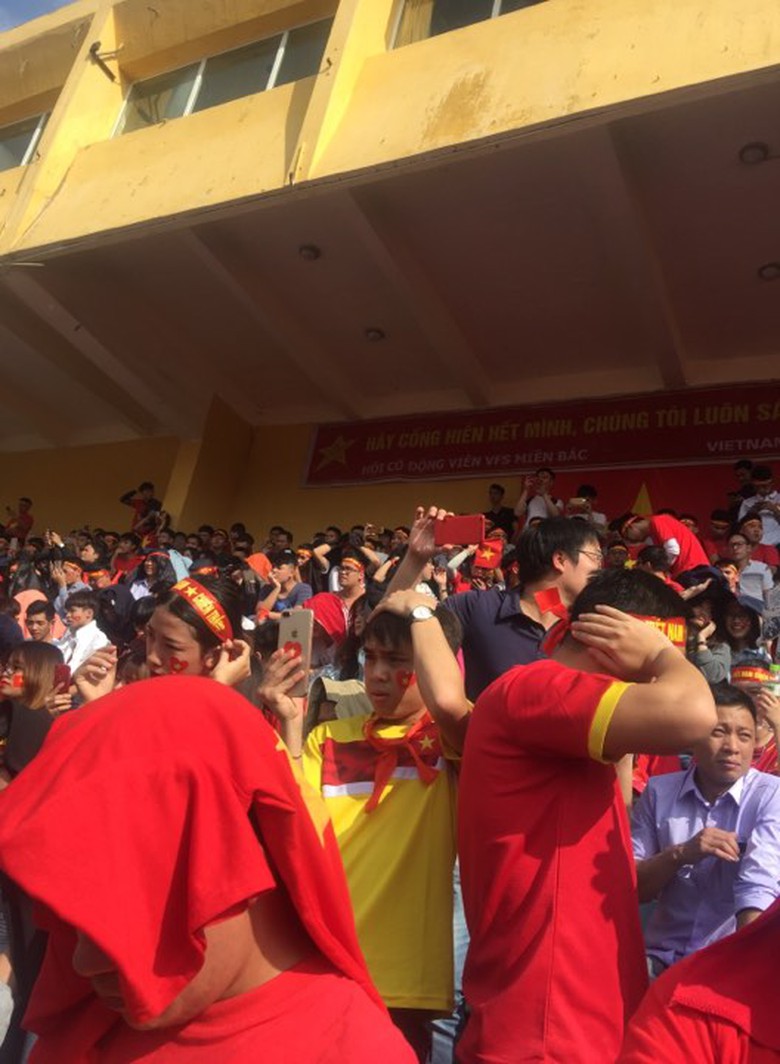 27157119_904362343064026_472057298_n