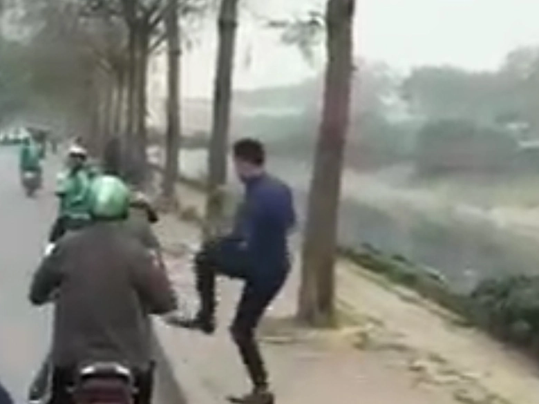 Sequence 01.Still007