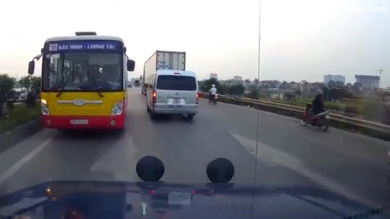 Sequence 01.Still003