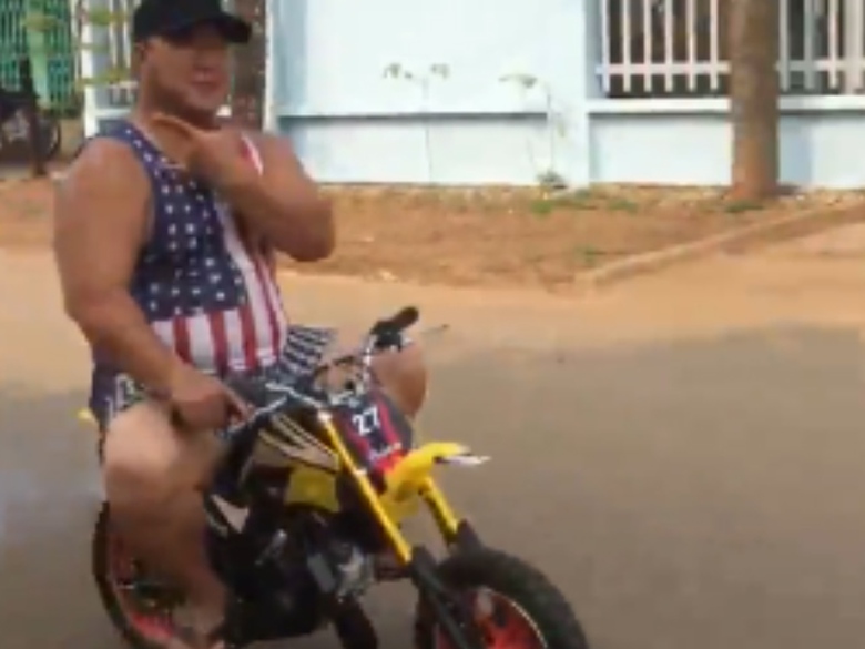 Sequence 01.Still009