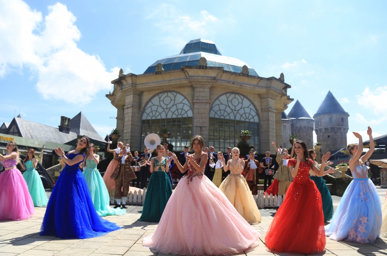 carnival-sun-world-ba-na-hills (4)