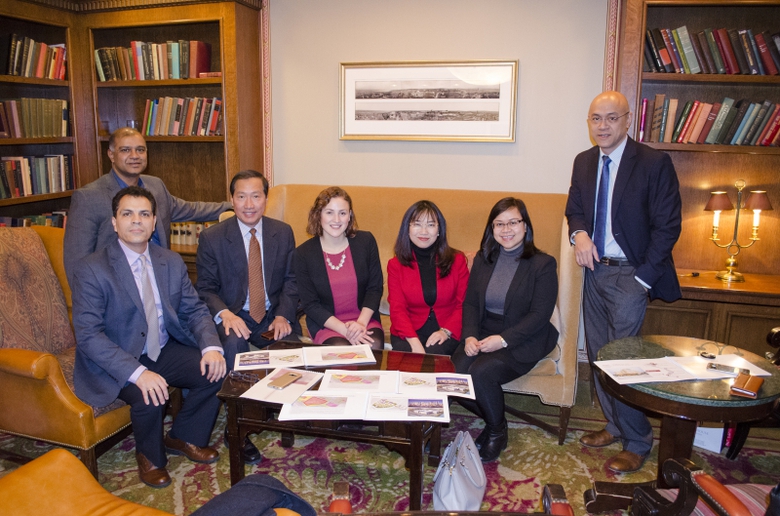 Đo&agrave;n VinUni l&agrave;m việc với đối t&aacute;c Cornell tại Mỹ