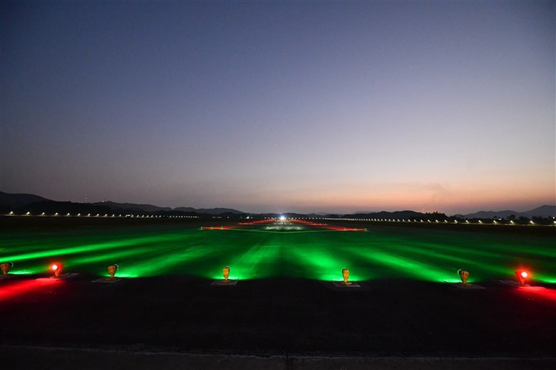 duong cat ha canh san bay VD (4)