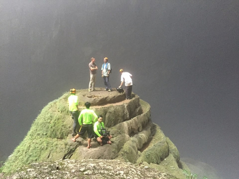 nhung-khoanh-khac-tuyet-dep-cua-hang-son-doong-tre