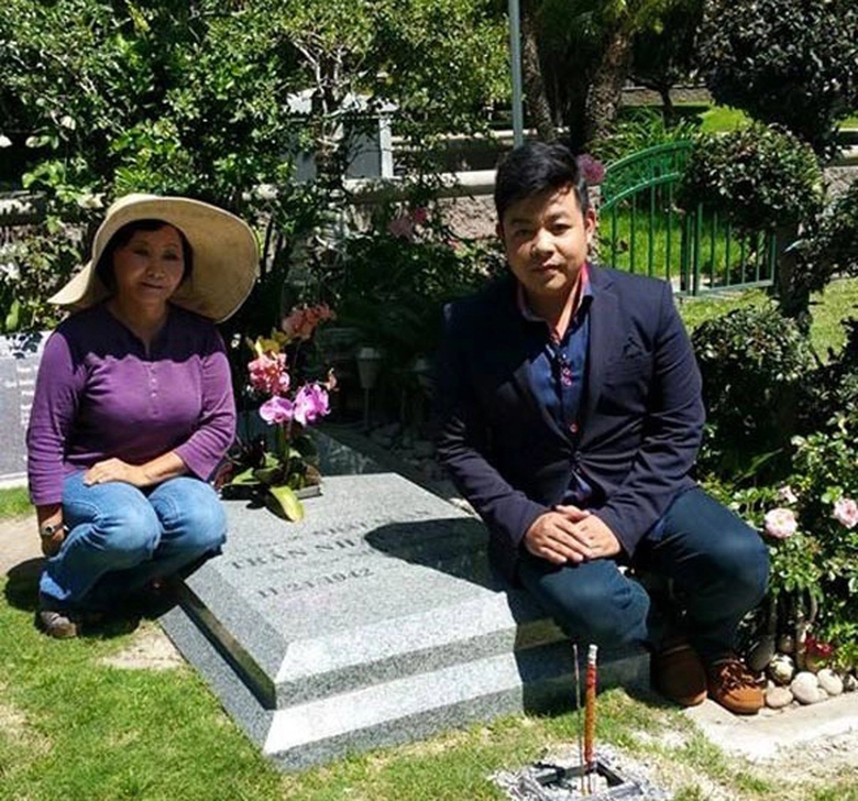 quang-le-len-tieng-ve-viec-ngoi-len-mo-nhac-si-qua