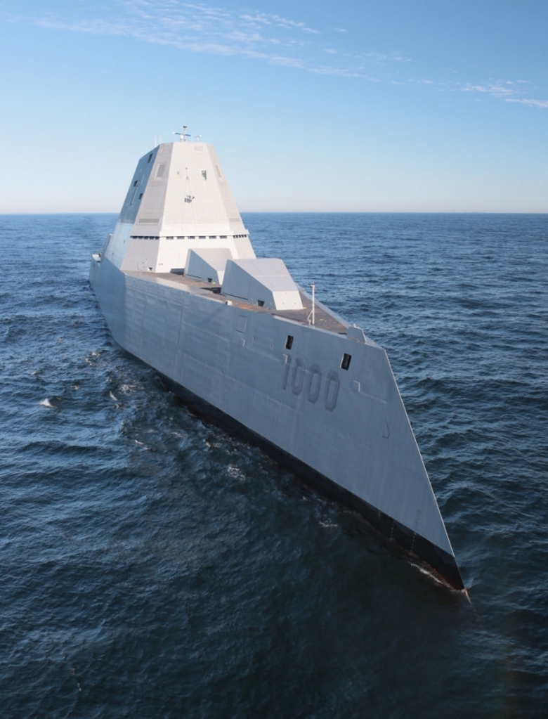 van-toc-cua-zumwalt-dat-30-hai-ly-su-dung-2-dong-c