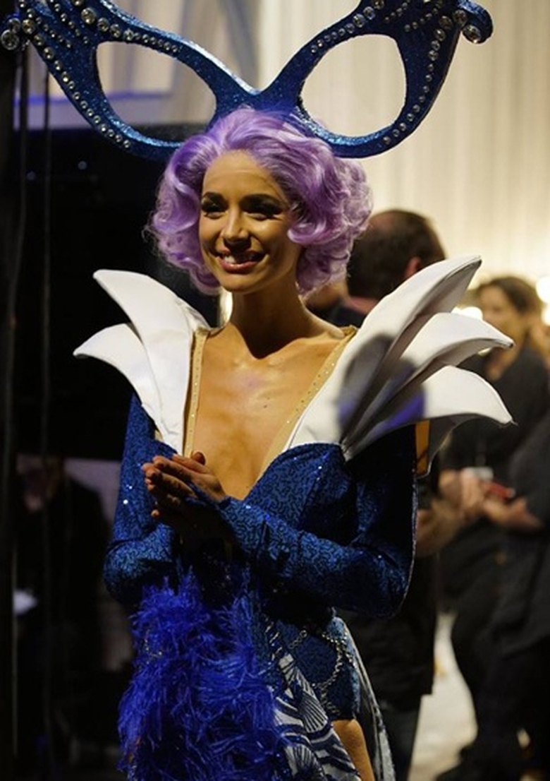 australia-trang-phuc-dan-toc-9968-145034_2lq5qrr58