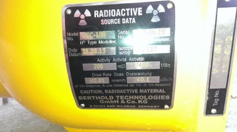 hoang-mang-vi-nguon-phong-xa-trong-nha-may-xi-mang