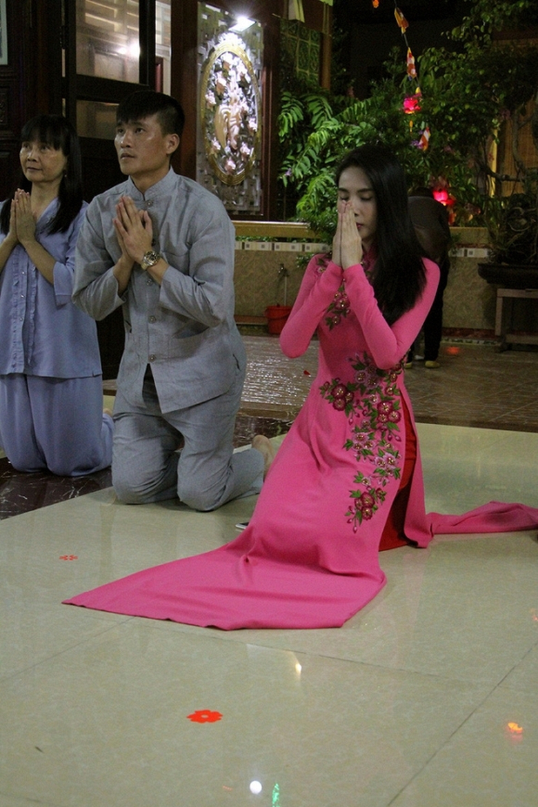 vo-chong-thuy-tien-va-me-ngoisaovn-4-ngoisao.vn