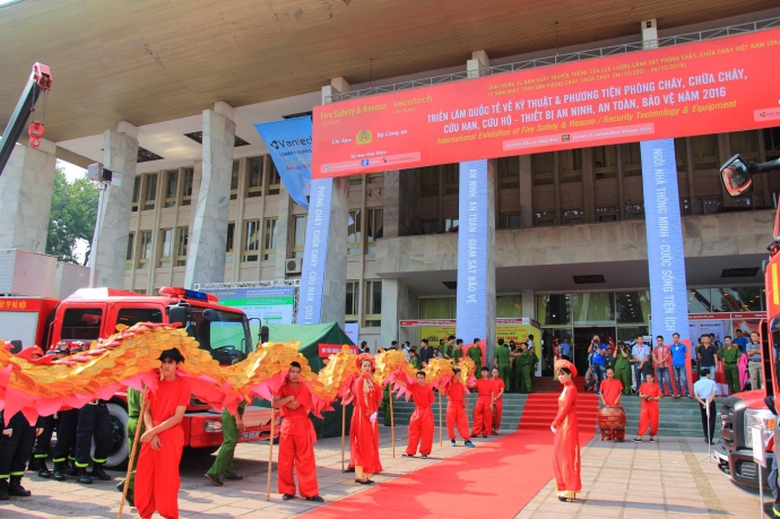 14444674_10206479027808701_3357000797755752560_o