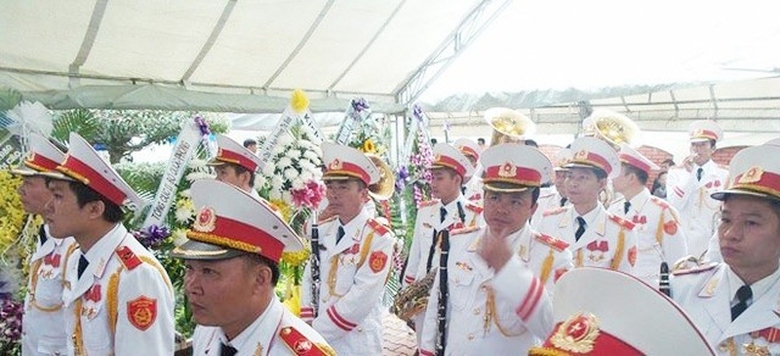 trực tiếp lễ truy điệu 4