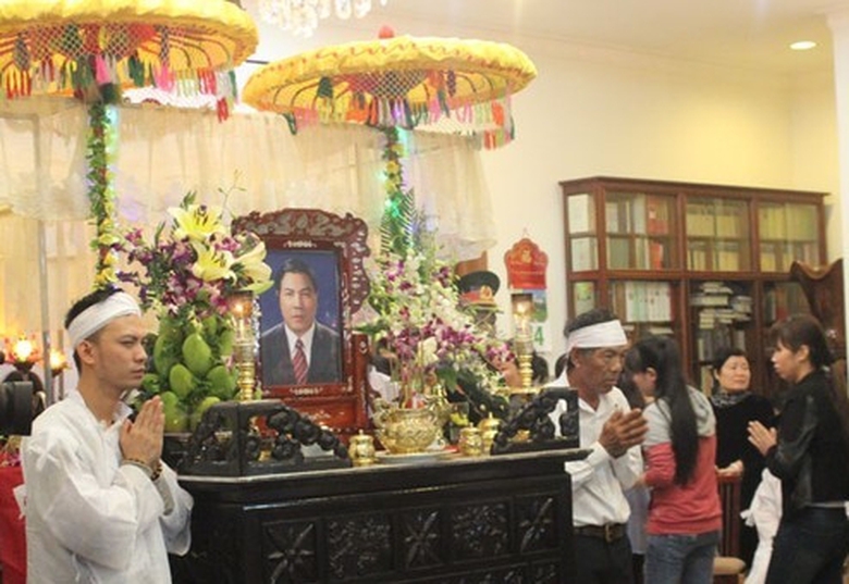 trực tiếp lễ truy điệu 8