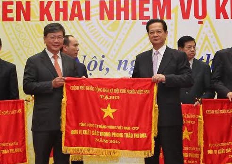Tong cong ty Hang khong VN nhan co thi dua cua Chi