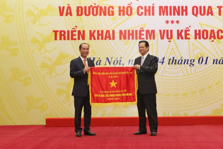 Van phong Bo GTVT nhan co thi dua cua Chinh phu