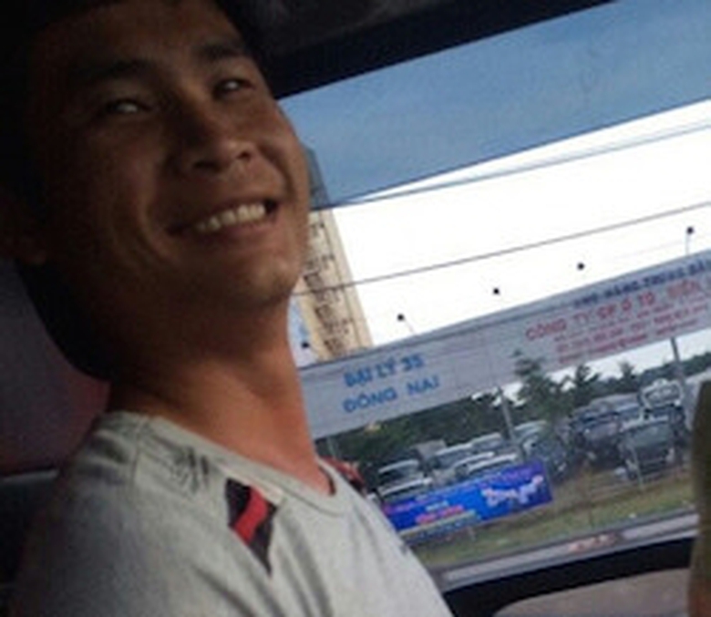 tai xe phan van bac nguoi hung deo lo xo 