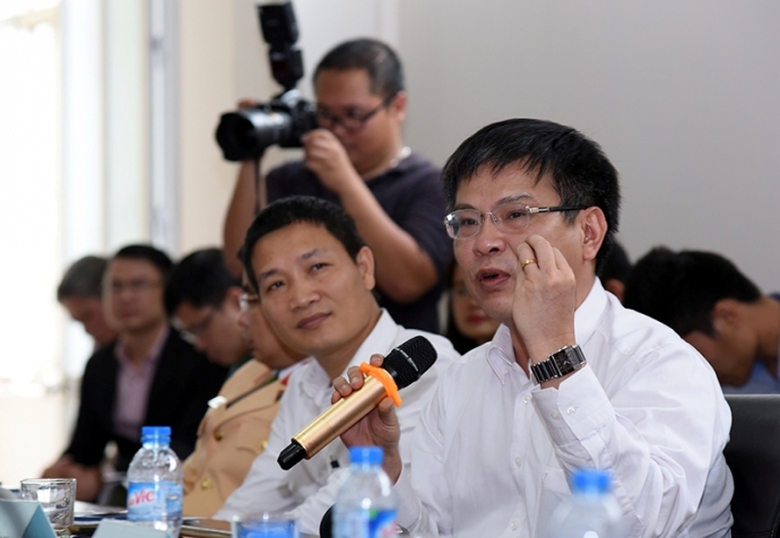 Lương Ho&agrave;i Nam (2)