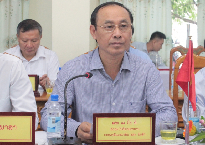 154549-thu-truong-le-dinh-tho-chu-tri-buoi-lam-vie