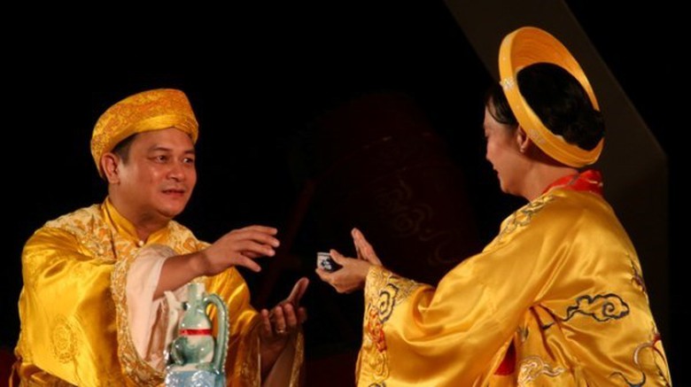 nsnd anh tu rừng tr&uacute;c