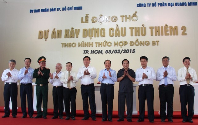 cac dai bieu chuc mung le dong tho Thu Thiem 2