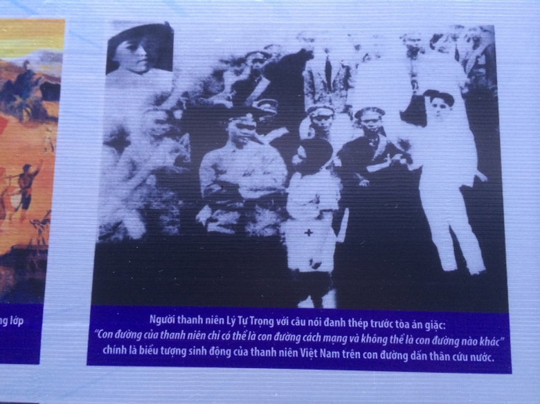 l&yacute; tự trong