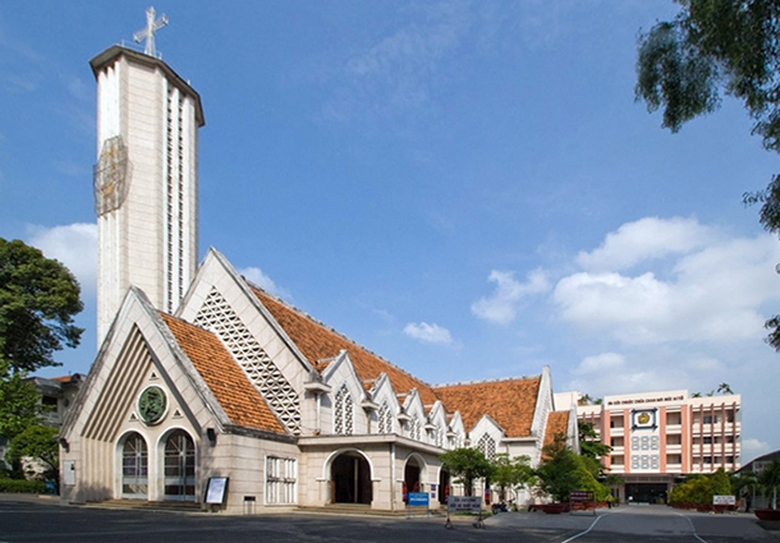 nha-tho-chua-cuu-the