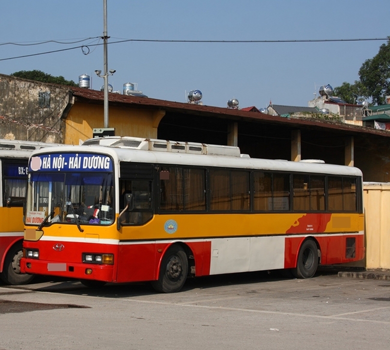 hanoi-bus-15-1463118225047