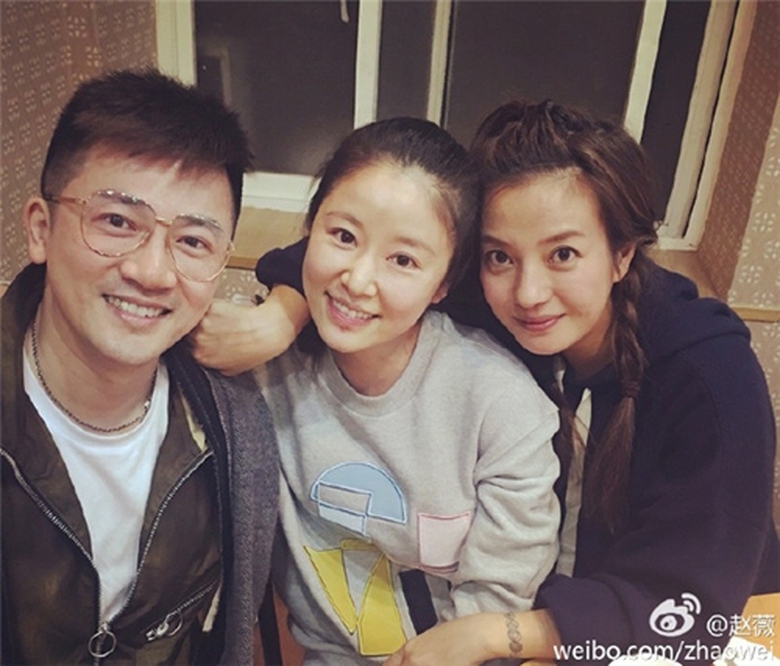 bi-ep-khoc-qua-nhieu-lam-tam-nhu-nho-trieu-vy-xu-t