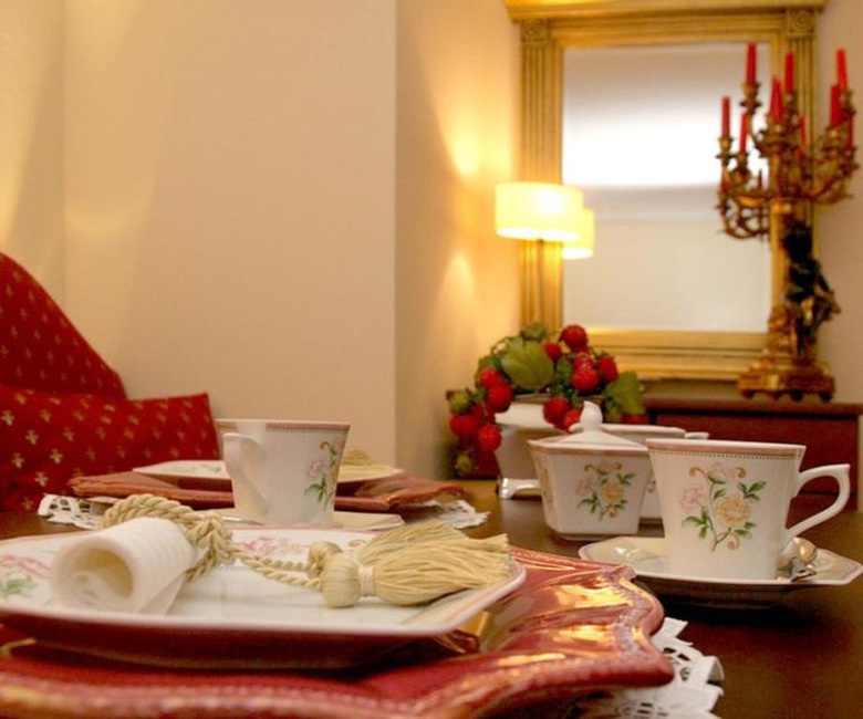 1501247475-syn-pop-1501180068-bild-tisch-komprimie