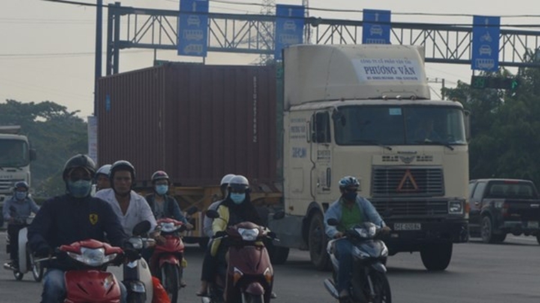 Da-Nang-cam-xe-da-keo-luu-thong-trong-noi-thanh-ba