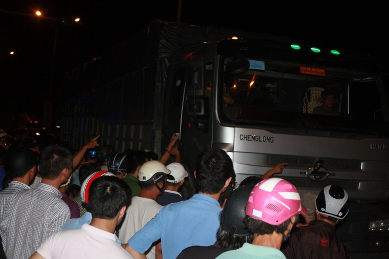 Da-Nang-bi-xe-tai-can-qua-nguoi-thieu-nu-tu-vong-t