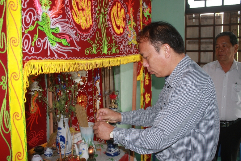 UB-ATGT-Quoc-gia-tiep-suc-gia-dinh-nan-nhan-TNGT-2