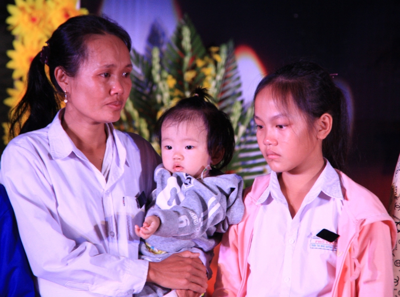 Xuc-dong-Le-tuong-niem-cac-nan-nhan-TNGT-4