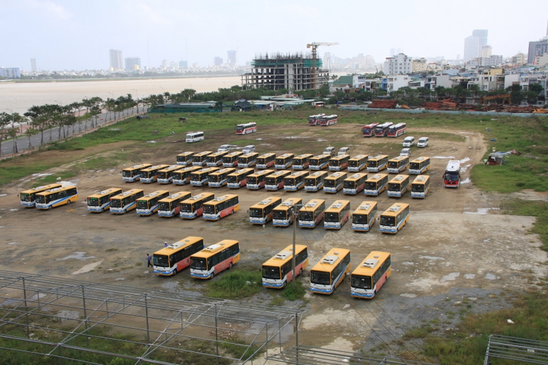 Cong-nhan-xe-buyt-tro-gia-da-hoat-dong-tro-lai