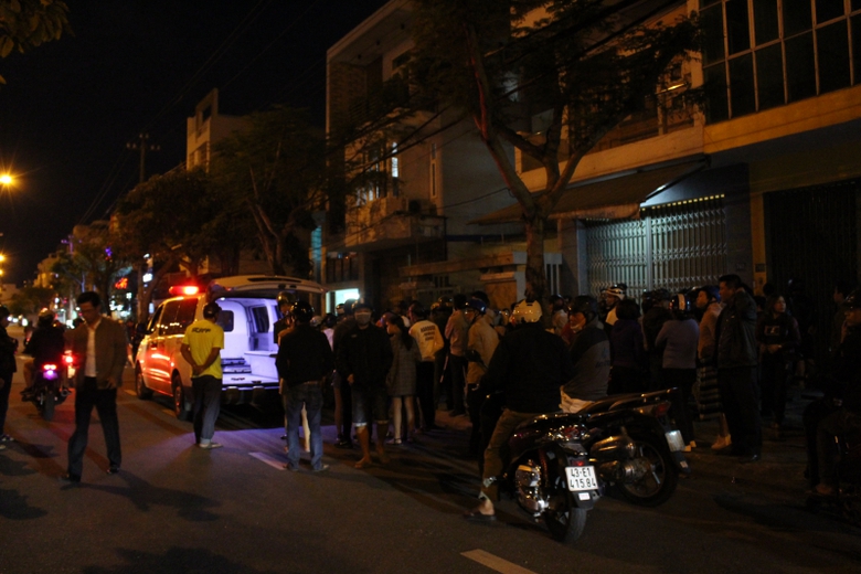 Nguoi-phụ-nu-chet-bat-thuong-trong-nha