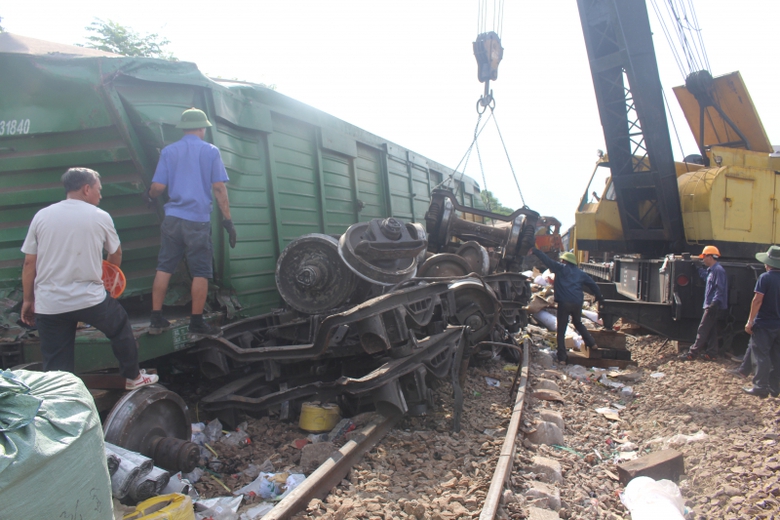 24-gio-thong-tuyen-duong-sat-bac-nam-4