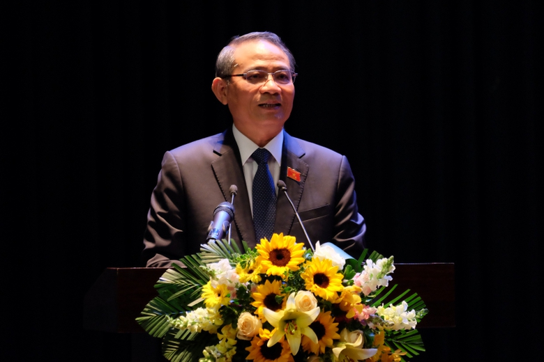 So-phan-2-du-an-lien-quan-vu-nhom