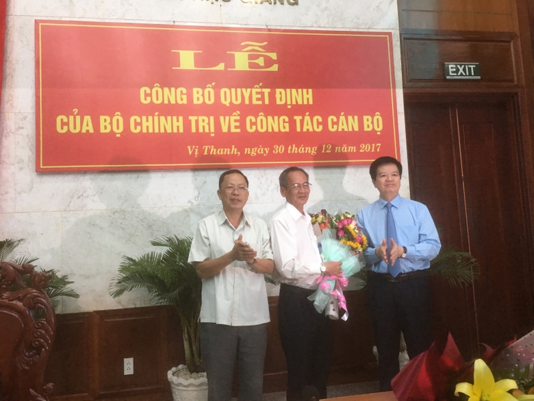 T&acirc;n B&iacute; thư tỉnh ủy Hậu Giang Lự Văn H&ugrave;ng