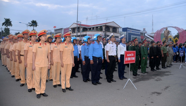 an-giang-le-ra-quan-nam-an-toan-giao-thong-2018