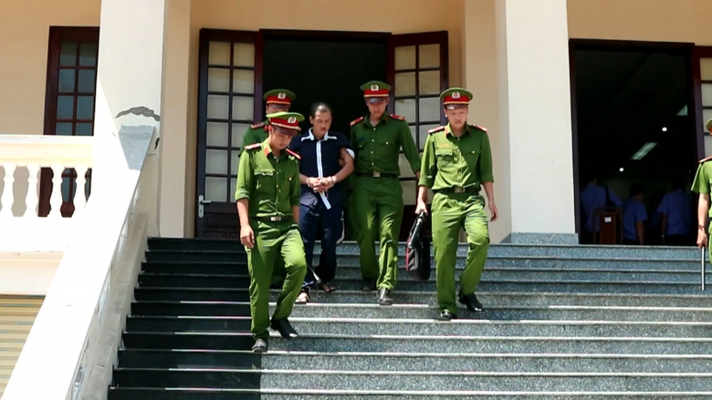 Đối tượng V&otilde; Văn Đặng 4