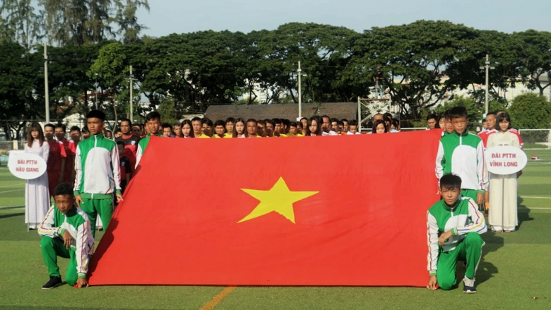 5d4c367611e2ffbca6f3