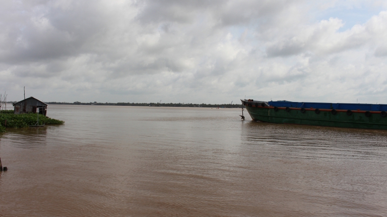 be ca cho rang tiem an nguy co atgt duong thuy