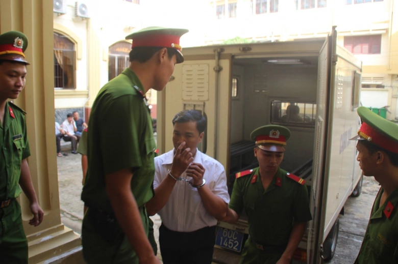 11542342_10153293748897221_578640772_o