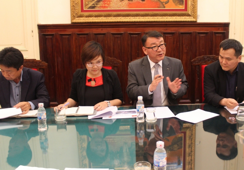 &ocirc;ng Lim Sang Wook cam kết