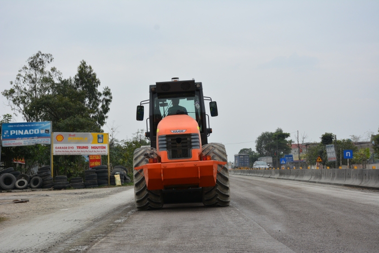 lu rung b&aacute;nh lốp