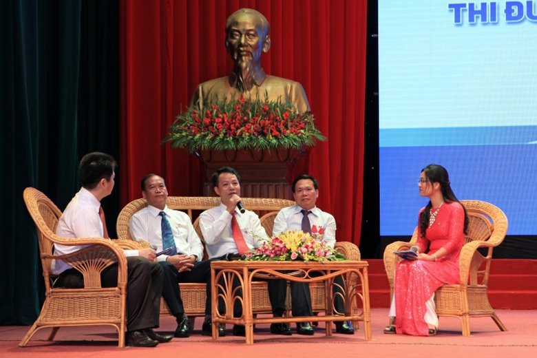 Giao lưu tại đại hội