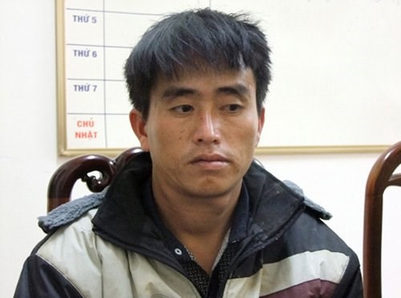 Đồng bọn nổ s&uacute;ng giải cứu kẻ &ldquo;&ocirc;m&rdquo; 6.000 vi&ecirc;n hồng 