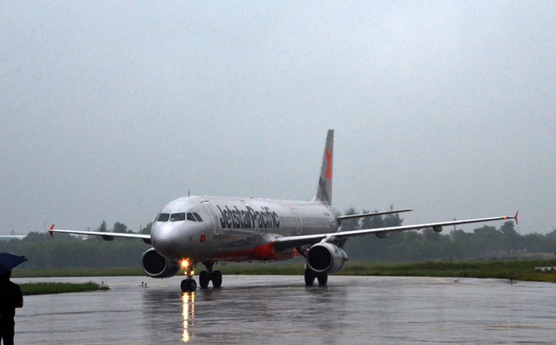 Khai trương đường bay Vinh &ndash; Cam Ranh1