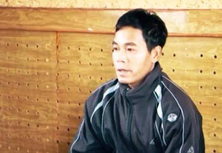 Say rượu chồng b&oacute;p cổ vợ, bắt uống thuốc s&acirc;u khiến