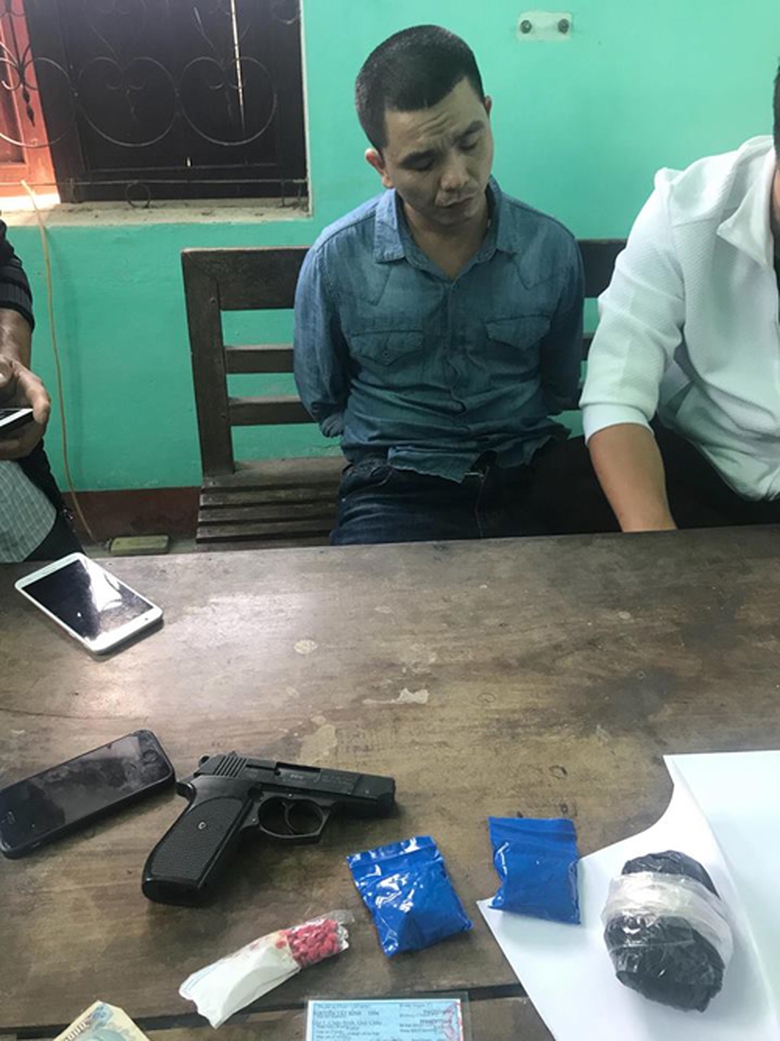 23114890_869595553210525_1971490978_n